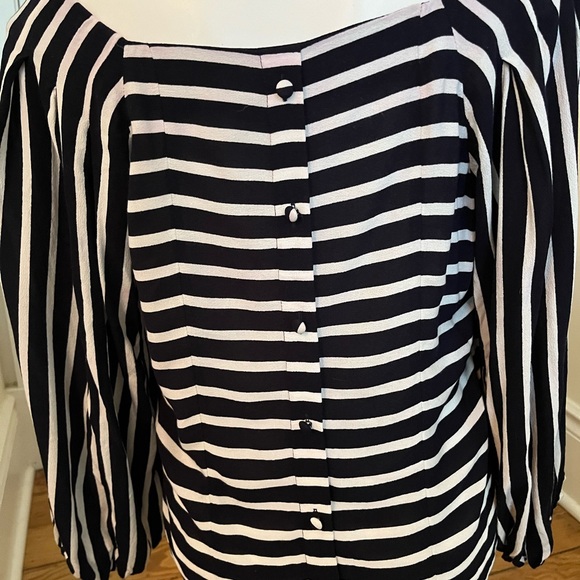 Banana Republic top - Picture 2 of 2